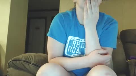 Slutty redhead3 online show from May 19, 2026, 11:44 pm