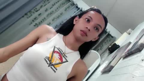 Snapshot of sluttychie chatting on February 5, 2025, 5:09 pm CHIE CHIE online show from February 5, 2025, 5:09 pm