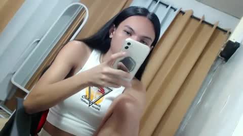 Snapshot of sluttychie chatting on February 12, 2025, 6:30 pm CHIE CHIE online show from February 12, 2025, 6:30 pm