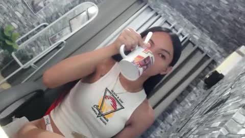 Snapshot of sluttychie chatting on March 9, 2025, 11:14 pm CHIE CHIE online show from March 9, 2025, 11:14 pm