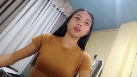 CHIE CHIE online show from July 19, 2026, 11:08 pm