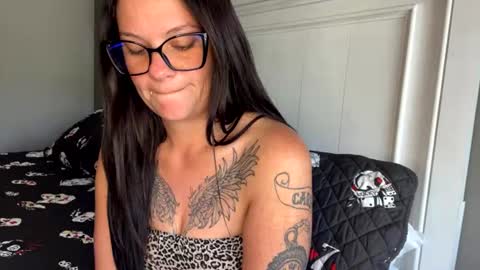 sluttycouple840 online show from June 23, 2026, 10:41 pm