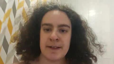 SluttySuzie17 online show from April 26, 2026, 4:04 pm