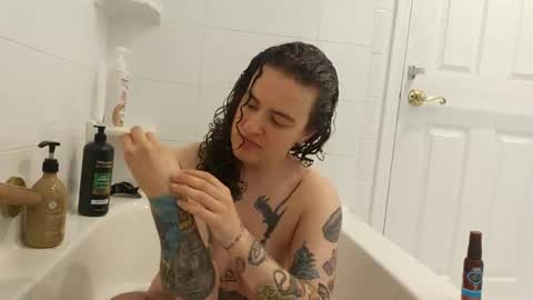 SluttySuzie17 online show from June 21, 2026, 3:25 pm