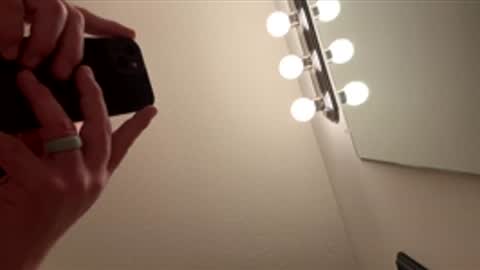 sly050585 online show from April 8, 2026, 7:41 am