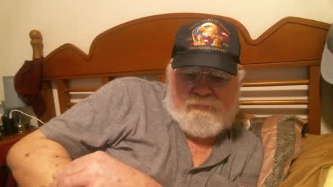 Sly online show from September 17, 2025, 4:25 am