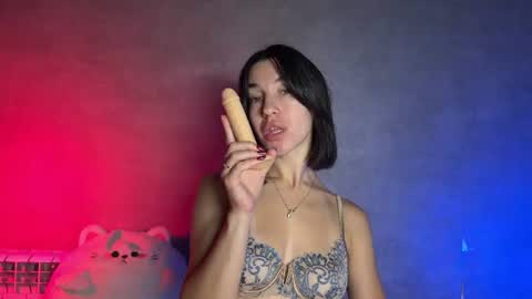 Melani online show from July 28, 2026, 8:52 pm