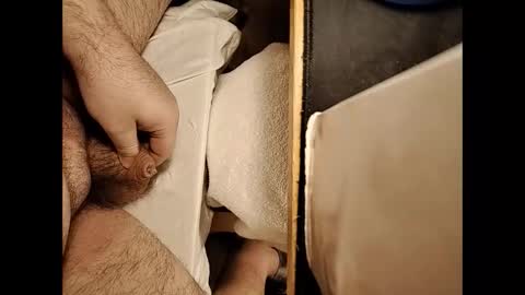 Snapshot of small_1986 chatting on January 2, 2025, 2:54 am transmisin gratuita bajo demanda free broadcast on demand online show from January 2, 2025, 2:54 am