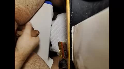 Snapshot of small_1986 chatting on January 9, 2025, 12:25 am transmisin gratuita bajo demanda free broadcast on demand online show from January 9, 2025, 12:25 am