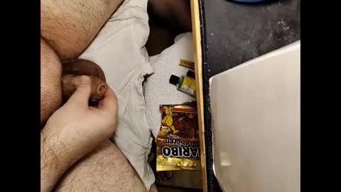 Snapshot of small_1986 chatting on January 25, 2025, 9:15 am transmisin gratuita bajo demanda free broadcast on demand online show from January 25, 2025, 9:15 am