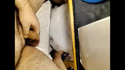 Snapshot of small_1986 chatting on January 29, 2025, 2:40 am transmisin gratuita bajo demanda free broadcast on demand online show from January 29, 2025, 2:40 am