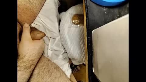 Snapshot of small_1986 chatting on February 2, 2025, 6:04 am transmisin gratuita bajo demanda free broadcast on demand online show from February 2, 2025, 6:04 am