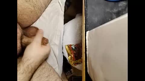 Snapshot of small_1986 chatting on February 20, 2025, 3:01 am transmisin gratuita bajo demanda free broadcast on demand online show from February 20, 2025, 3:01 am