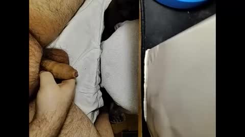 Snapshot of small_1986 chatting on February 22, 2025, 1:00 am transmisin gratuita bajo demanda free broadcast on demand online show from February 22, 2025, 1:00 am