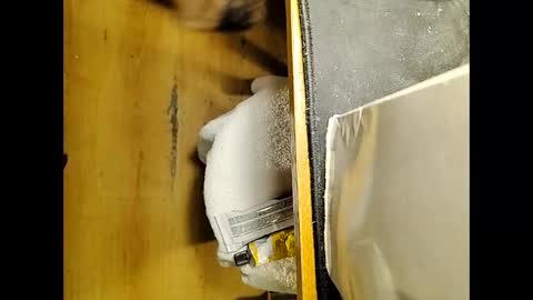 Snapshot of small_1986 chatting on March 1, 2025, 2:26 am transmisin gratuita bajo demanda free broadcast on demand online show from March 1, 2025, 2:26 am