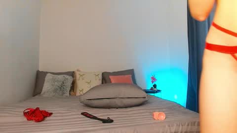 Snapshot of smalldoll7 chatting on March 30, 2026, 5:52 am Arianna online show from March 30, 2026, 5:52 am