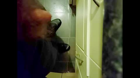 Small Hairy Uncut online show from October 29, 2025, 5:04 pm