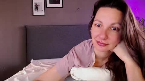 Anna no bbbbybybbabebyy just Anna. And dont call me mom please. online show from February 15, 2025, 5:41 am