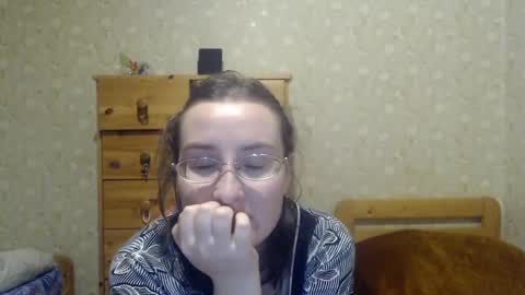 smart_rose online show from February 9, 2025, 11:57 pm