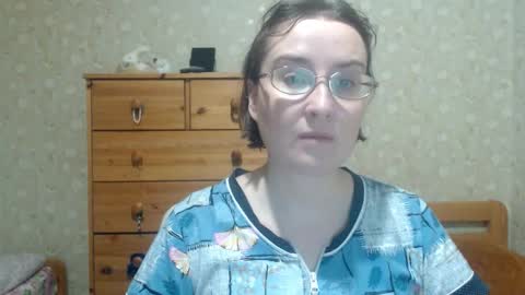 smart_rose online show from March 11, 2026, 7:53 pm