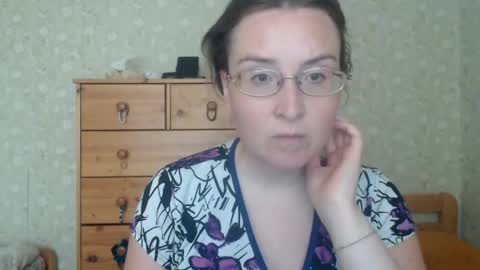Snapshot of smart_rose chatting on May 12, 2026, 2:25 pm smart_rose online show from May 12, 2026, 2:25 pm