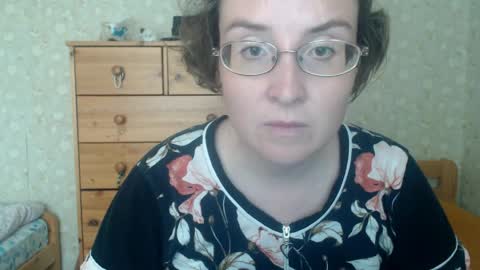 Snapshot of smart_rose chatting on May 25, 2026, 3:34 am smart_rose online show from May 25, 2026, 3:34 am