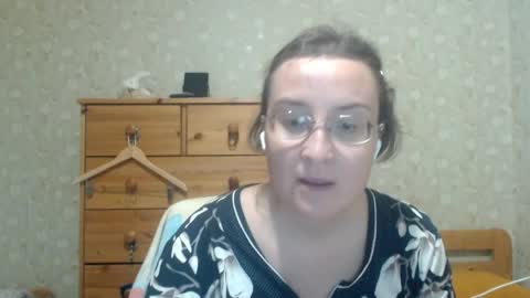Snapshot of smart_rose chatting on May 31, 2026, 6:09 pm smart_rose online show from May 31, 2026, 6:09 pm