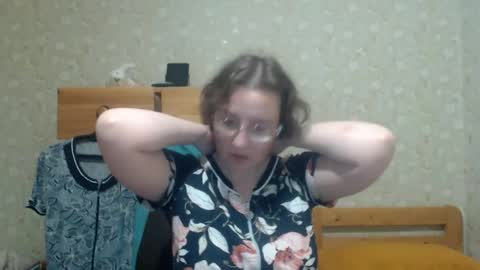 Snapshot of smart_rose chatting on June 2, 2026, 8:55 pm smart_rose online show from June 2, 2026, 8:55 pm