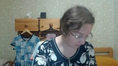 Snapshot of smart_rose chatting on June 3, 2026, 8:25 pm smart_rose online show from June 3, 2026, 8:25 pm