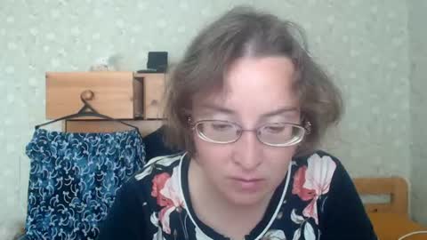 Snapshot of smart_rose chatting on June 21, 2026, 5:10 am smart_rose online show from June 21, 2026, 5:10 am
