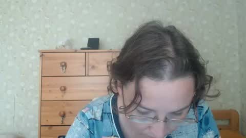Snapshot of smart_rose chatting on July 5, 2026, 9:05 am smart_rose online show from July 5, 2026, 9:05 am