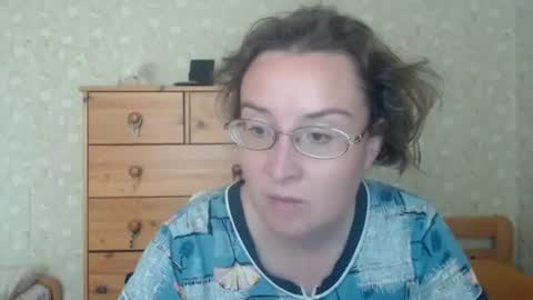 Snapshot of smart_rose chatting on July 9, 2026, 11:47 am smart_rose online show from July 9, 2026, 11:47 am