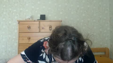 Snapshot of smart_rose chatting on July 11, 2026, 1:47 pm smart_rose online show from July 11, 2026, 1:47 pm