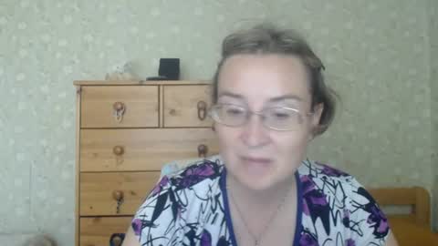 Snapshot of smart_rose chatting on July 18, 2026, 12:09 pm smart_rose online show from July 18, 2026, 12:09 pm