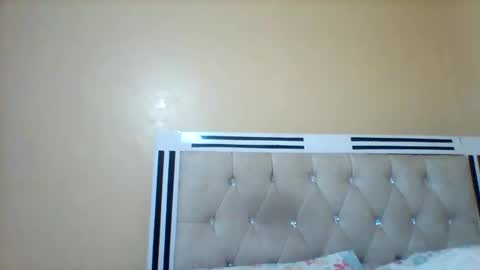 Katerina online show from April 15, 2026, 12:12 pm