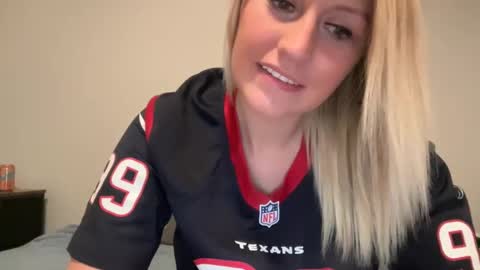 Snapshot of smexxii93 chatting on January 19, 2025, 2:47 am smexxii93 online show from January 19, 2025, 2:47 am