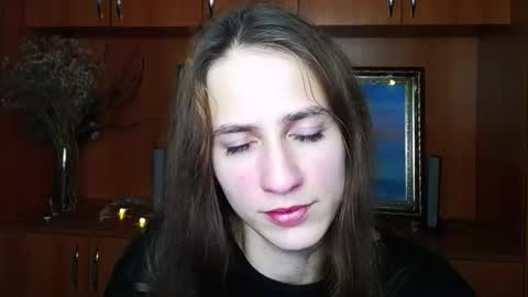 Snapshot of smilequeen_3 chatting on December 17, 2025, 1:28 pm Charlotte online show from December 17, 2025, 1:28 pm