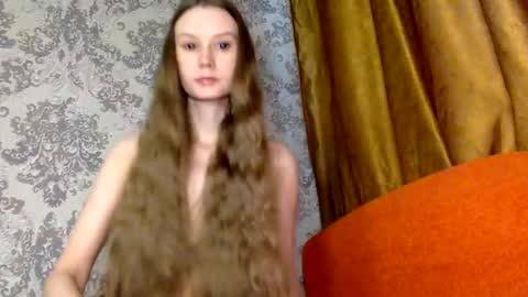 Snapshot of smileyyg chatting on November 25, 2025, 10:59 am Noname online show from November 25, 2025, 10:59 am