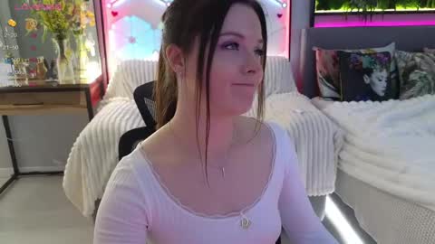 smilym online show from April 12, 2026, 3:00 am