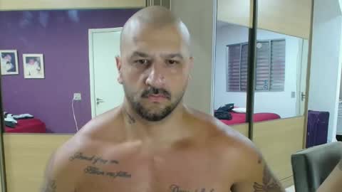 Snapshot of smithduke chatting on February 12, 2025, 12:37 am smithduke online show from February 12, 2025, 12:37 am