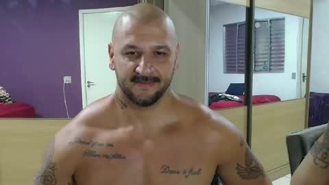 Snapshot of smithduke chatting on March 7, 2025, 1:09 am smithduke online show from March 7, 2025, 1:09 am