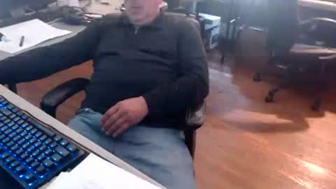 smly online show from June 19, 2026, 3:49 pm