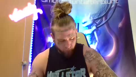 Snapshot of smokebluntafterblunt chatting on March 22, 2026, 1:58 pm smoke online show from March 22, 2026, 1:58 pm