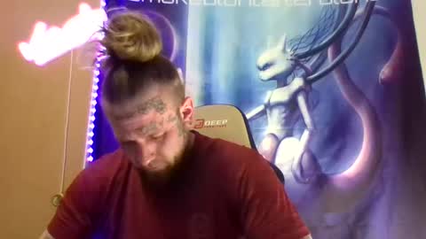 Snapshot of smokebluntafterblunt chatting on April 7, 2026, 1:06 am smoke online show from April 7, 2026, 1:06 am