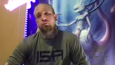 Snapshot of smokebluntafterblunt chatting on April 11, 2026, 6:40 am smoke online show from April 11, 2026, 6:40 am