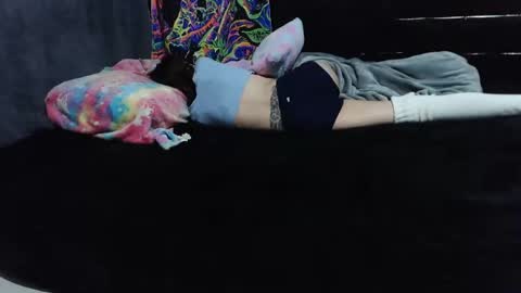 Snapshot of smokeingbitch420 chatting on January 15, 2026, 9:47 am love bug online show from January 15, 2026, 9:47 am