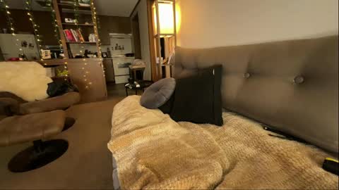 Snapshot of smonkedup chatting on March 3, 2025, 1:31 am Carolina online show from March 3, 2025, 1:31 am