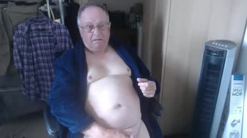 smoothmutton online show from May 18, 2026, 7:47 am