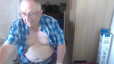 smoothmutton online show from May 25, 2026, 2:34 pm