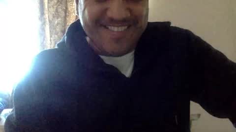 Snapshot of smoothstrik3r chatting on December 29, 2024, 5:54 pm smoothstrik3r online show from December 29, 2024, 5:54 pm